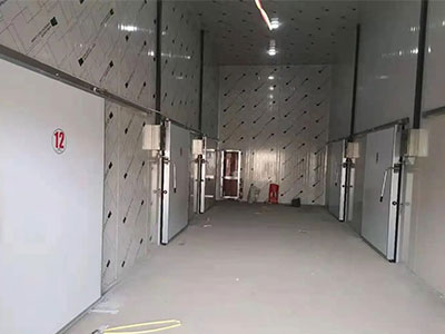 冷库工程扩建方案，，，，，，，，仓库改建成冷库投资费用需要多少钱？？？？？